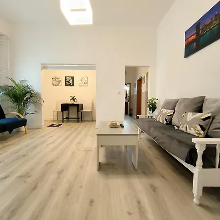 Apartment Bellaluz